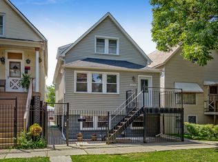 3250 N Drake Ave, Chicago, IL 60618