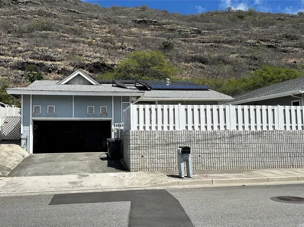 1315 Kaeleku St, Honolulu, HI 96825