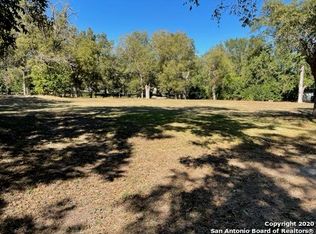 130 Colorado Ln, Seguin, TX 78155