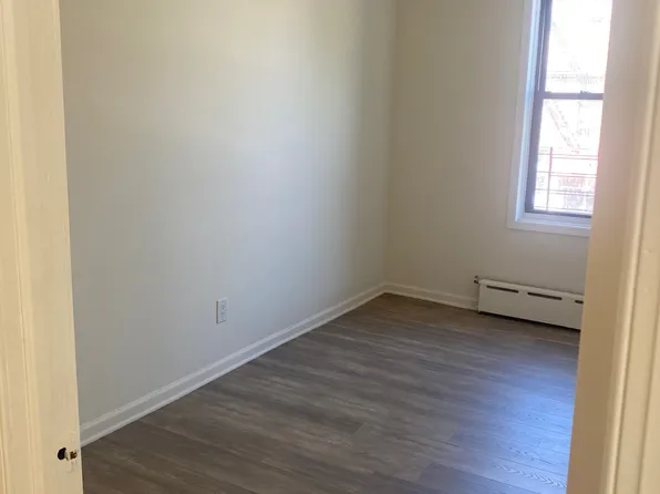 7919 3rd Avenue 1 image 1 of 5