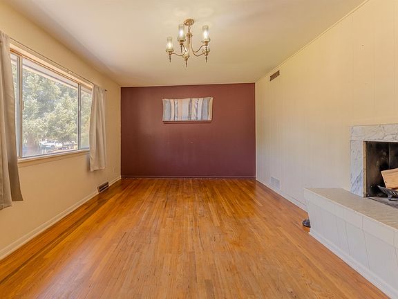 5th image of 975 Dabich Ave