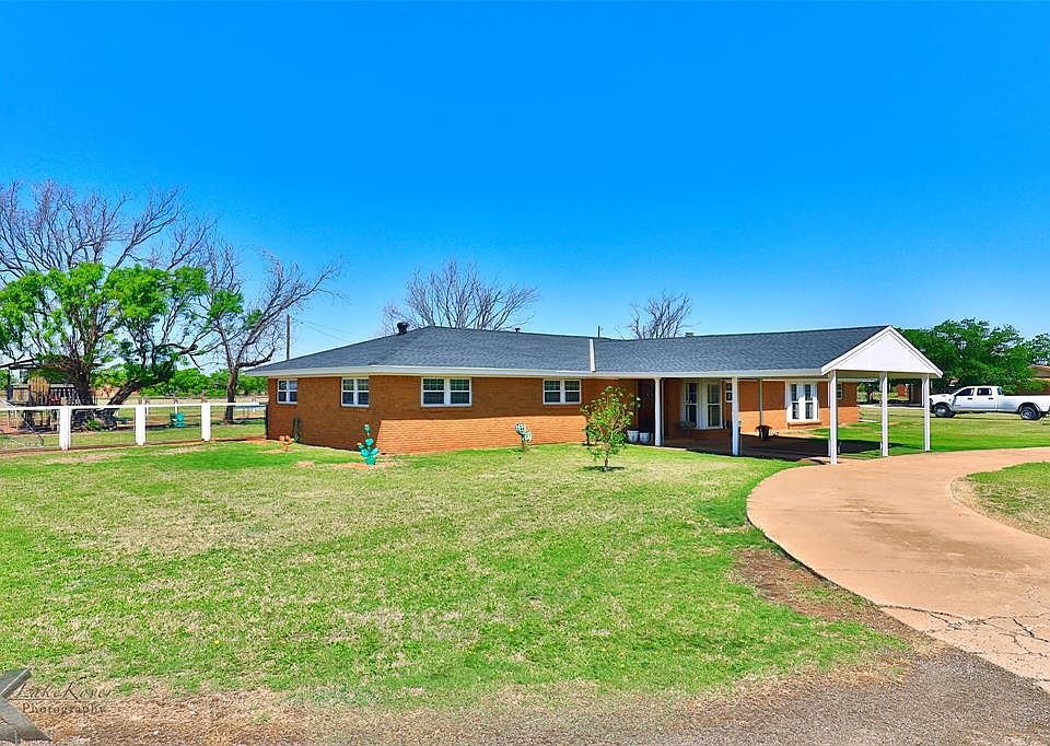 405 S Hilmar St, Weinert, TX 76388 MLS 20051089 Zillow