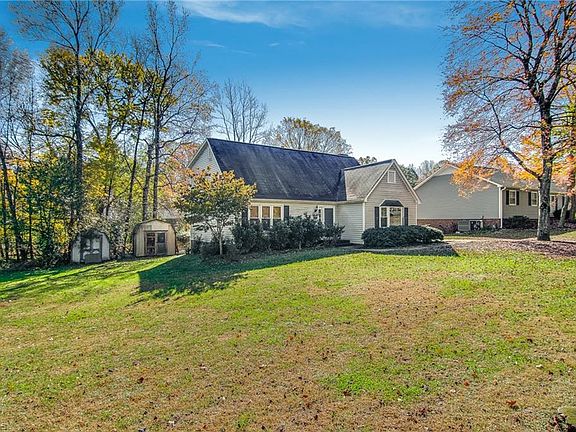 3rd image of 4610 Battle Forest Ln