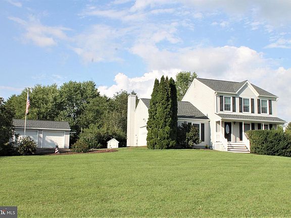 2nd image of 8030 Tackett Ln