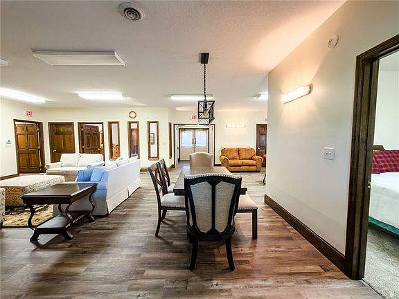 4th image of 405 E Street Hwy #1