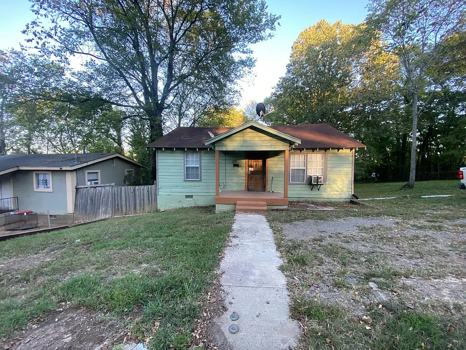 3117 S Pulaski St