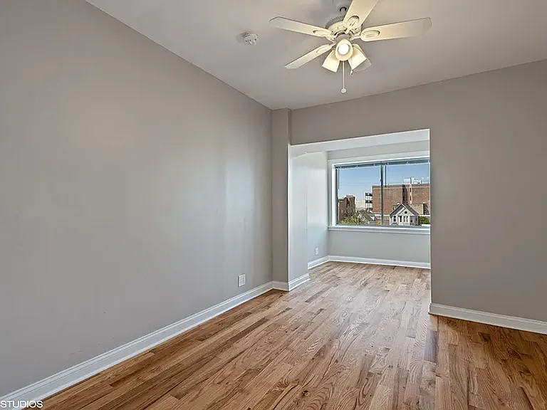 1446 W Pensacola Ave — Photo 9