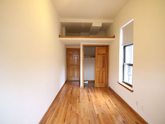 3rd image of 50 W 90th St APT 6C