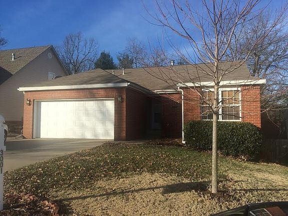 2nd image of 3001 Northaven Dr