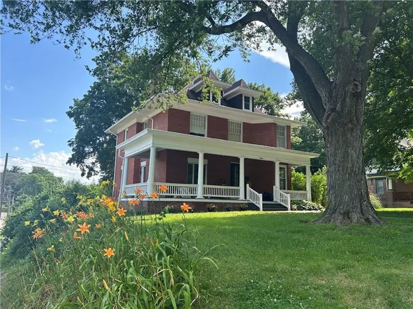 2514 Jackson St, Saint Joseph, MO 64507