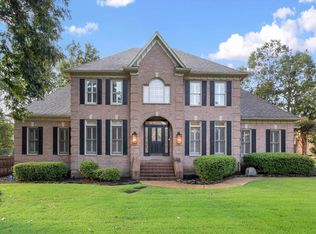 927 Oakmont Ridge Cv, Collierville, TN 38017