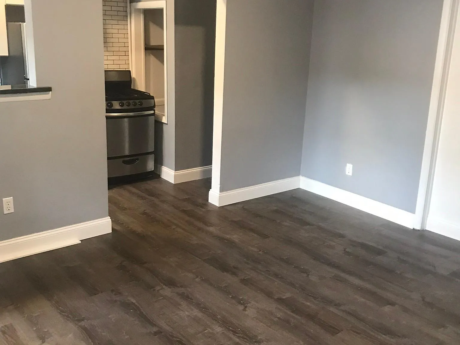 3812 Pier St — Photo 2