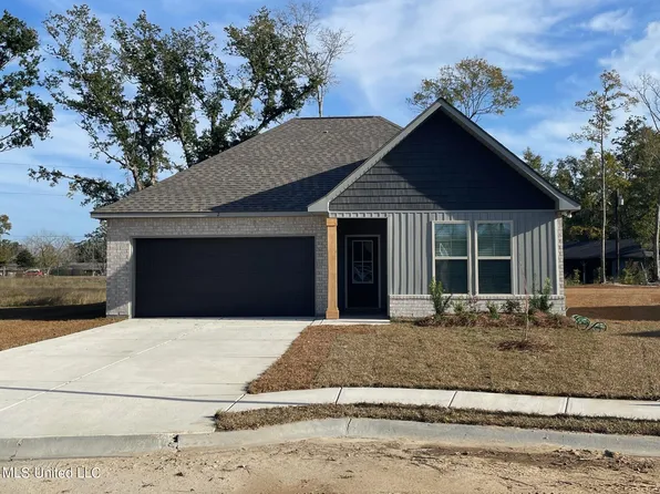 2 Diane Cv, Long Beach, MS 39560