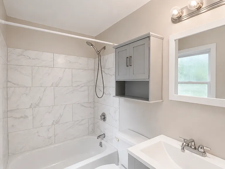 75 Haviland Ave #2 — Photo 13