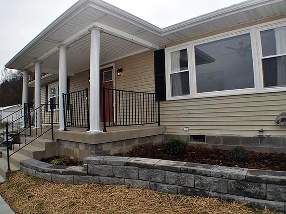 3rd image of 120 Mountain Ln