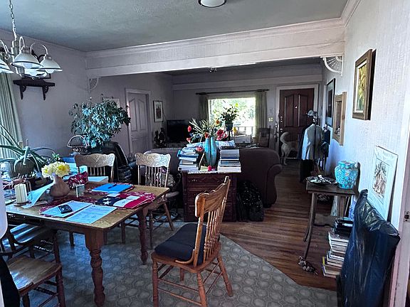 4th image of 1777 Magnolia Ave