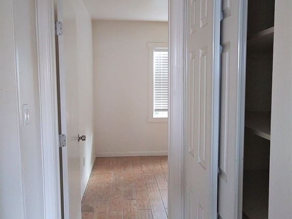 2nd image of 4323 Mission Bay Dr APT F