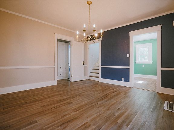 5th image of 1135 W 24th St