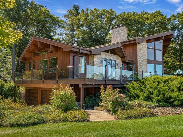 5788 M 63 N, Coloma, MI 49038
