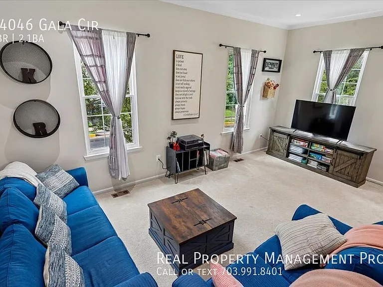 44046 Gala Cir — Photo 14