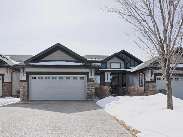2315 Ashcraft Cpe SW, Edmonton, AB T6W 2J1