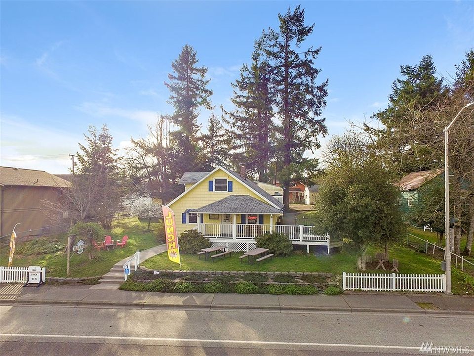 Large double lot is zoned for commercial or residential. It is 100 feet wide & 120 feet deep.