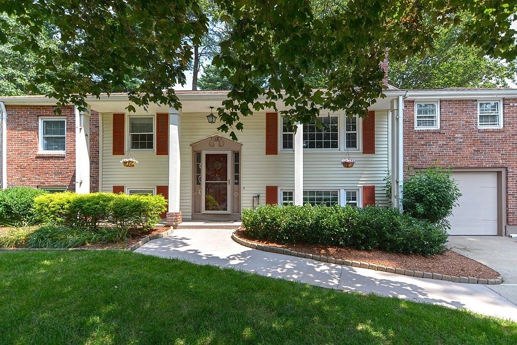 12 Brushwood Hill Rd, Franklin, MA 02038 Zillow