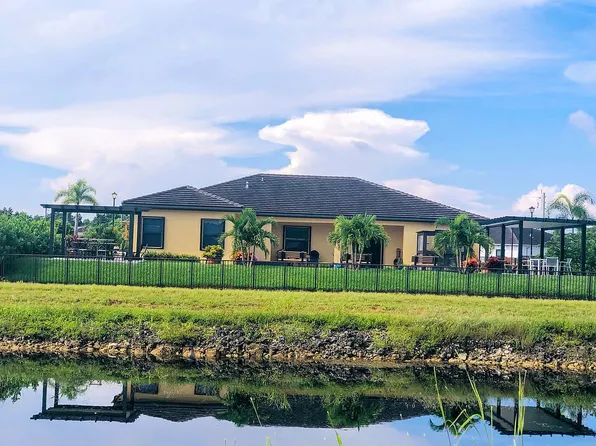 13671 SW 189th St, Miami, FL 33177