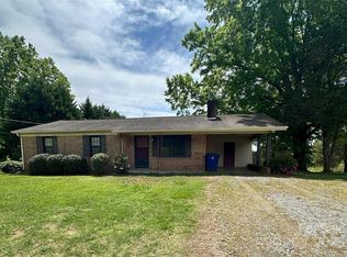 2030 Keisler Dairy Rd, Conover, NC 28613