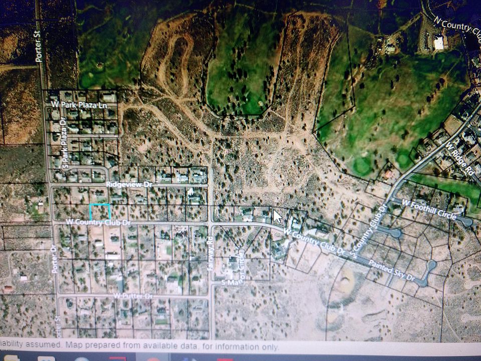 2nd image of W Country Club Dr