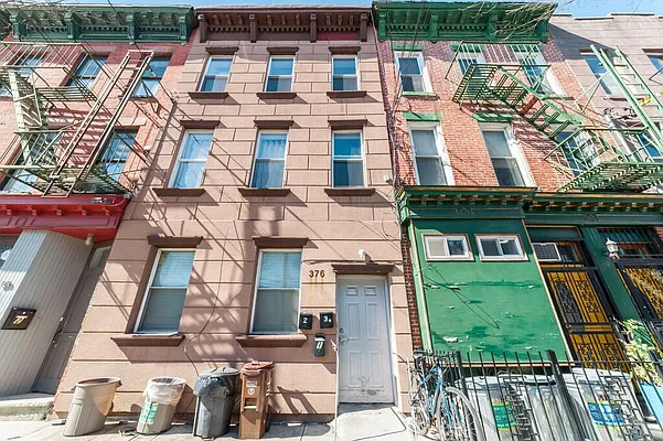 Rented by Nest Seekers International | media 10