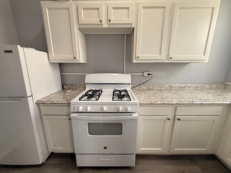 1767 S Broadway (9-Plex) — Photo 31