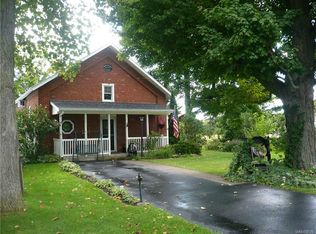 2583 Bishop Rd, Appleton, NY 14008