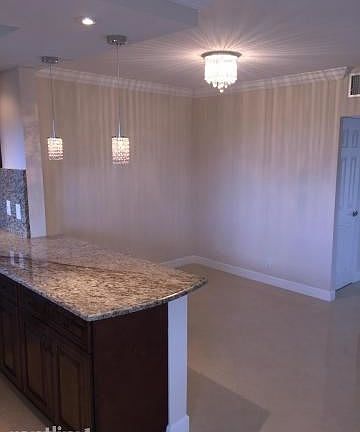 20170823175009300811000000-o