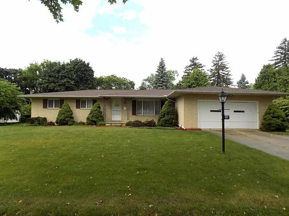 421 W South St, Bad Axe, MI 48413