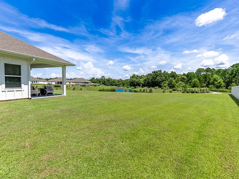 11173 Genuine Risk Cir #6204 — Photo 4