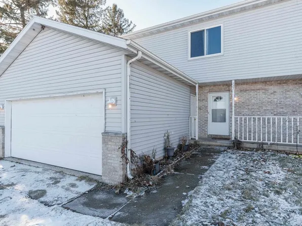 727 Lewellen Street, Marshall, WI 53559