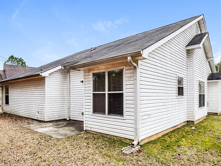 54 Camden Way — Photo 16