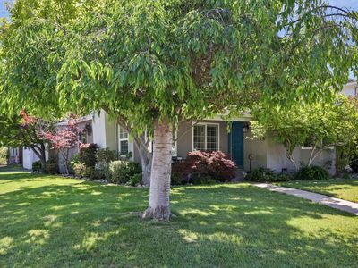 1120 W Oak St, Lodi, CA, 95240