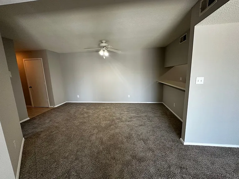 Coventry Court West Apartments — Photo 63