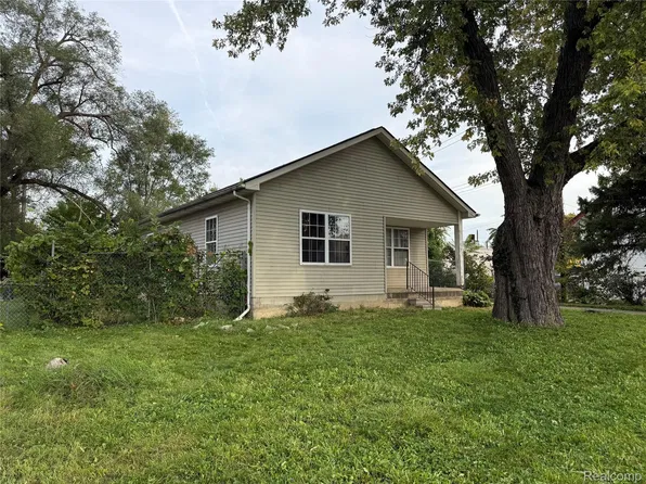 13932 Plainview Ave, Detroit, MI 48223