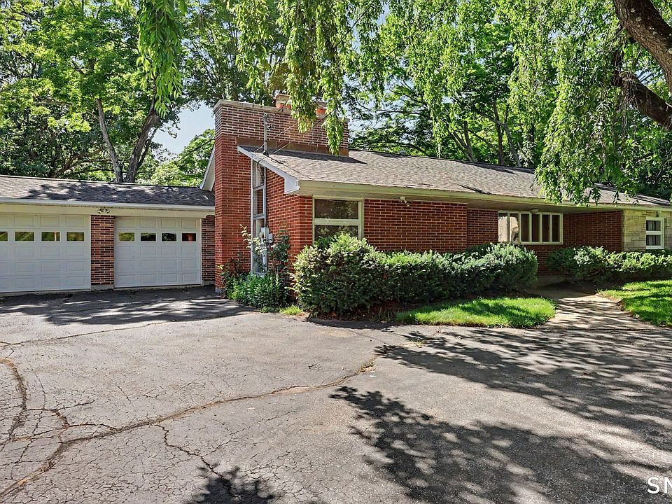 1st image of 144 Maple Street