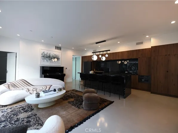 901 Hancock Ave Unit 209, West Hollywood, CA 90069