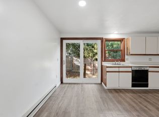 5A Warwick St #1, Auburn, MA 01501