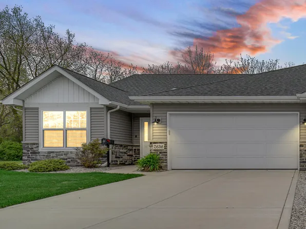 2636 New York Ave, Whiting, IN 46394