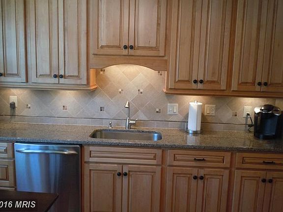 5th image of 4505 Sparrow Ct