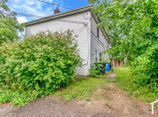 33584 Berville Ct, Westland, MI 48186