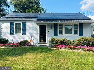 409 10th Ave, Lindenwold, NJ 08021