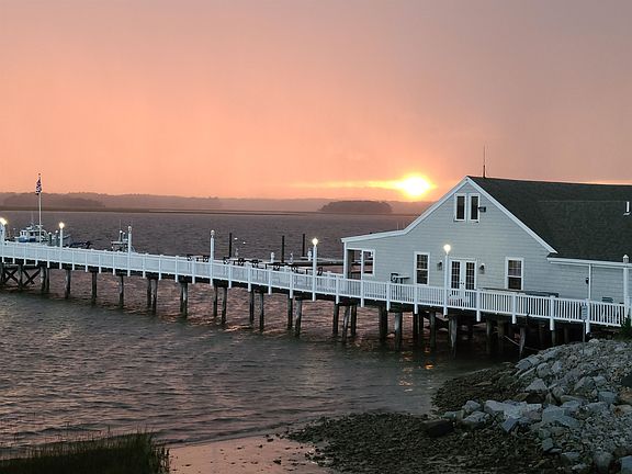 5th image of 24 Harbor Road #4