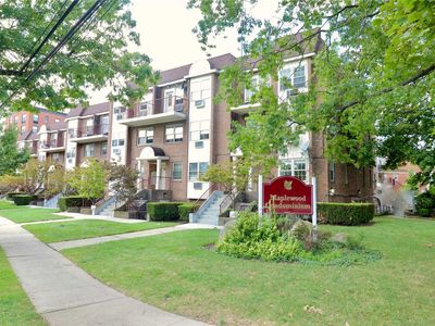 17235 Highland Ave APT 3A, Jamaica, NY, 11432